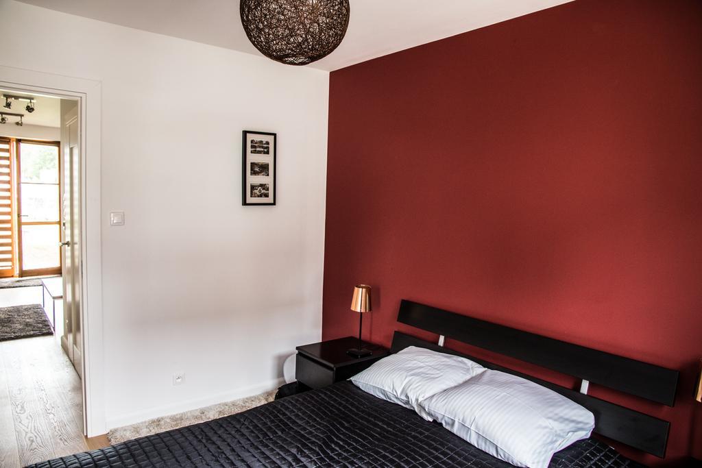 "Rodzinny Apartament Pod Sniezka" Na Osiedlu "Apartamenty Pod Sniezka" Karpacz Zimmer foto